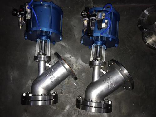 不(bu)鏽鋼(gang)放料(liao)閥的(de)優點(dian)